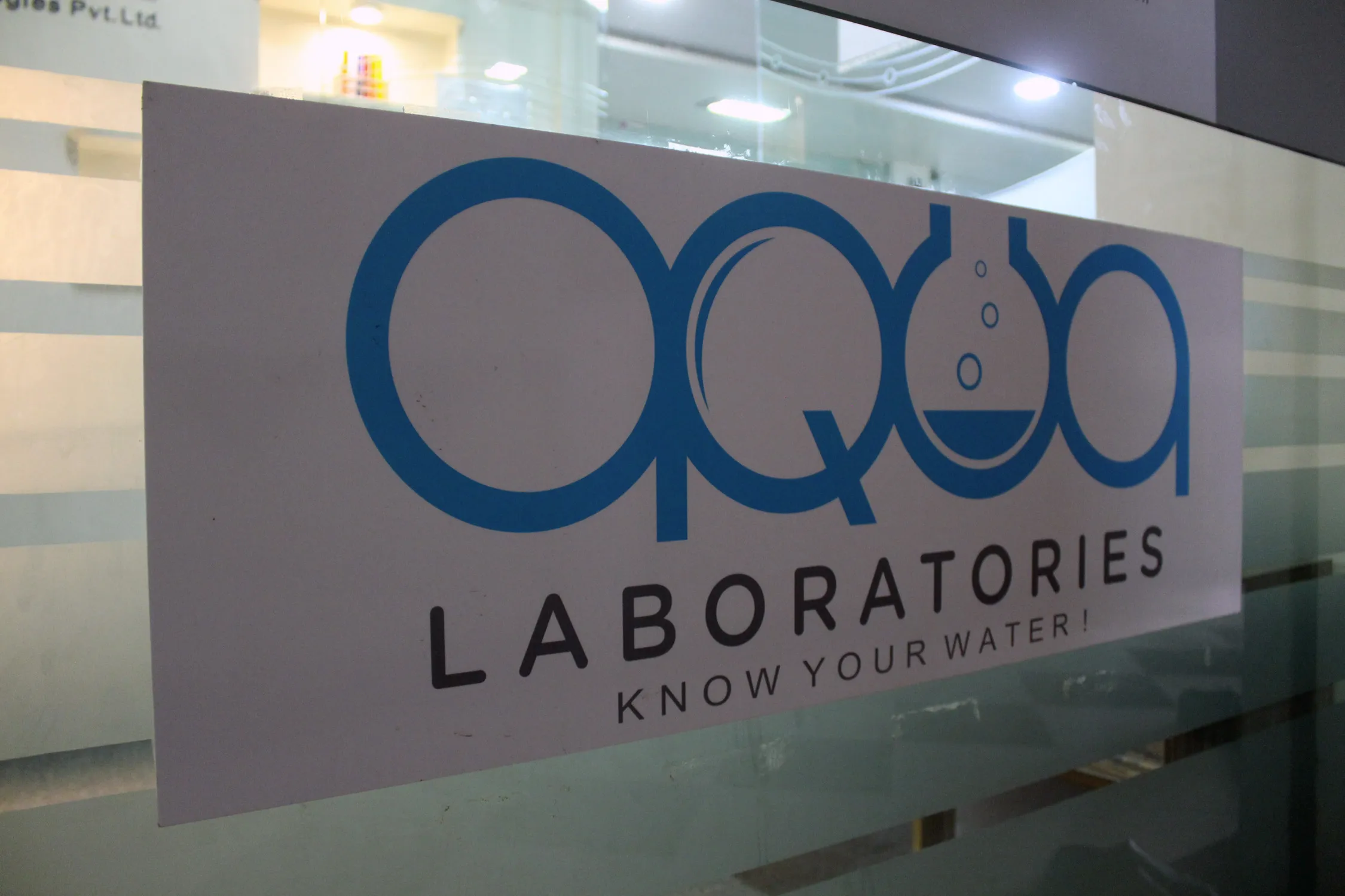 aqua-laboratories